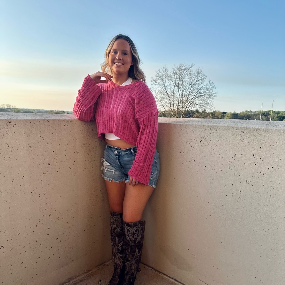 Pink knitted top